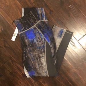 Elie Tahari Pants - Elie Tahari leggings Elie Tahari Pants - Elie Tahari leggings